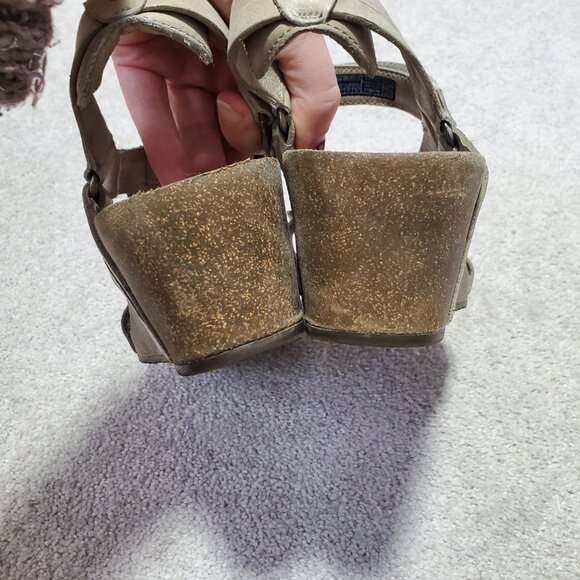 TEVA Ysidro Universal Strappy Wedge Sandals Leather Cork Taupe Brown Women's 9 - Picture 7 of 12